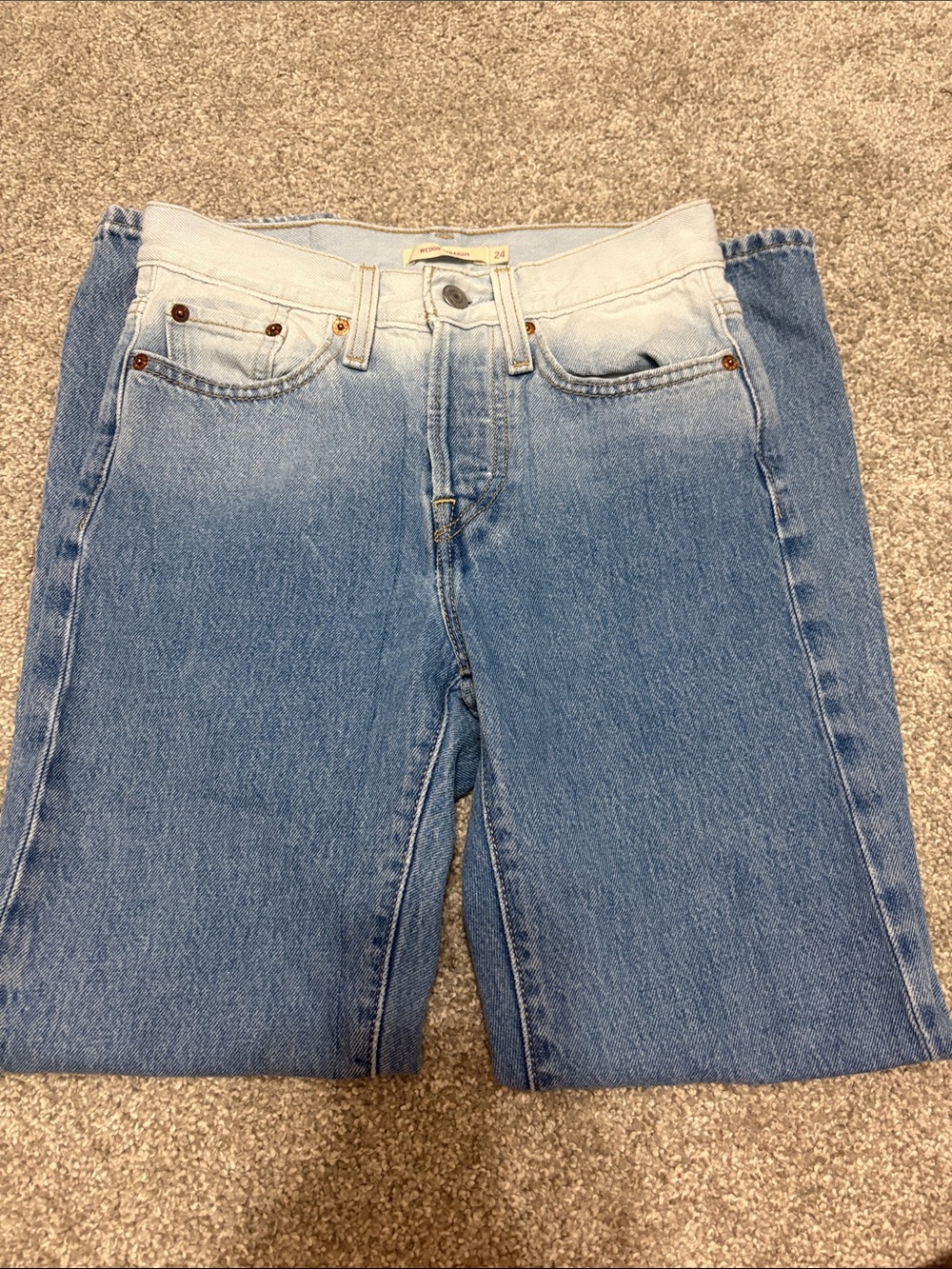 Levi’s Wedgie Straight Button Fly Jeans - Picture 5 of 8